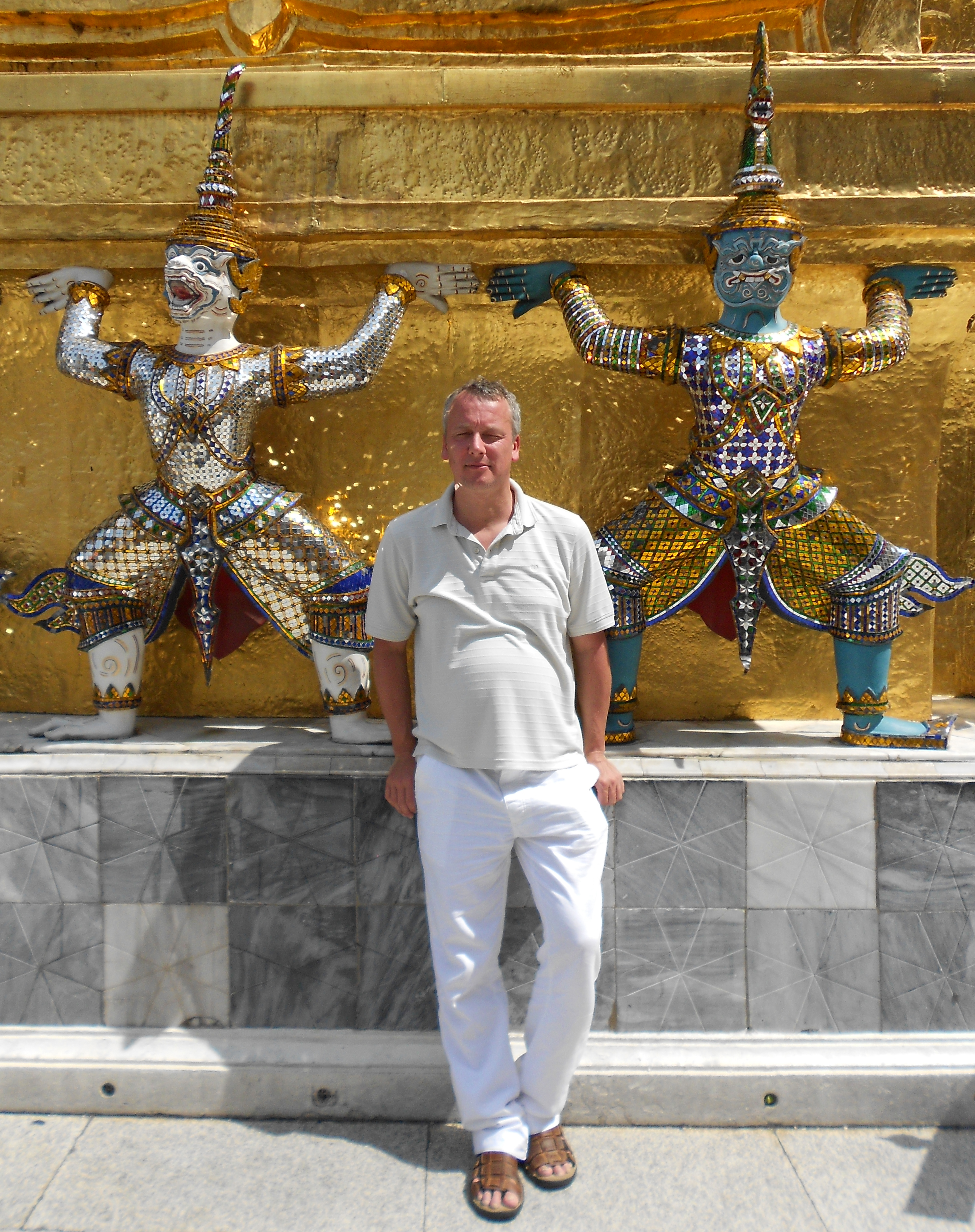 Travel blog: Dave Explores Thailand and Dubai – Part 1