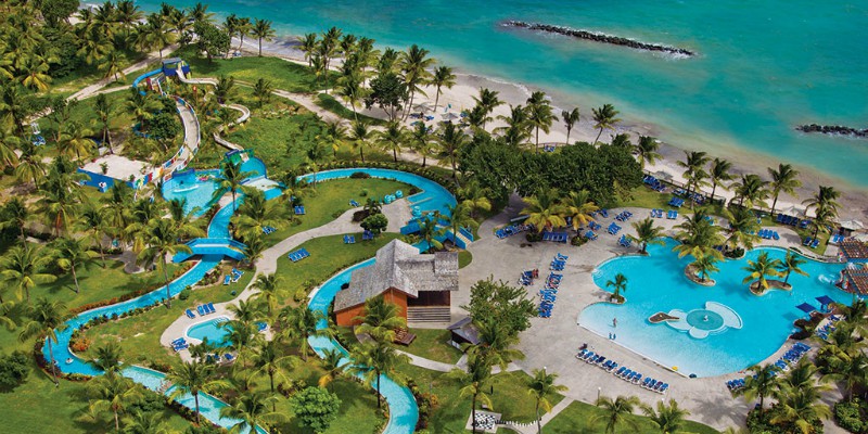 Travel blog: Lounge Under Swaying Palms on Sun-Soaked Shores at Coconut Bay Beach Resort & Spa