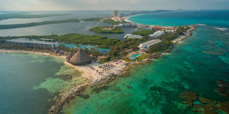 Travel blog: Discover the Ultimate Family Getaway at Club Med Cancun Yucatán.